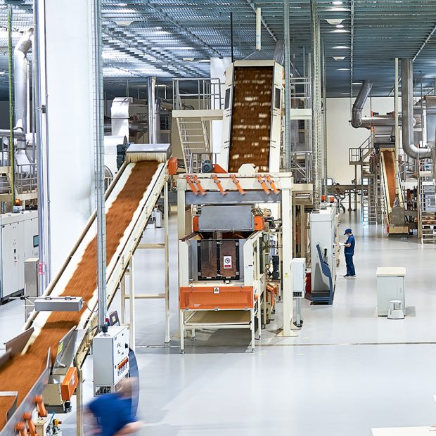 Xu hướng chuyển đổi xanh và định hướng tiếp cận cho doanh nghiệp sản xuất nhựa