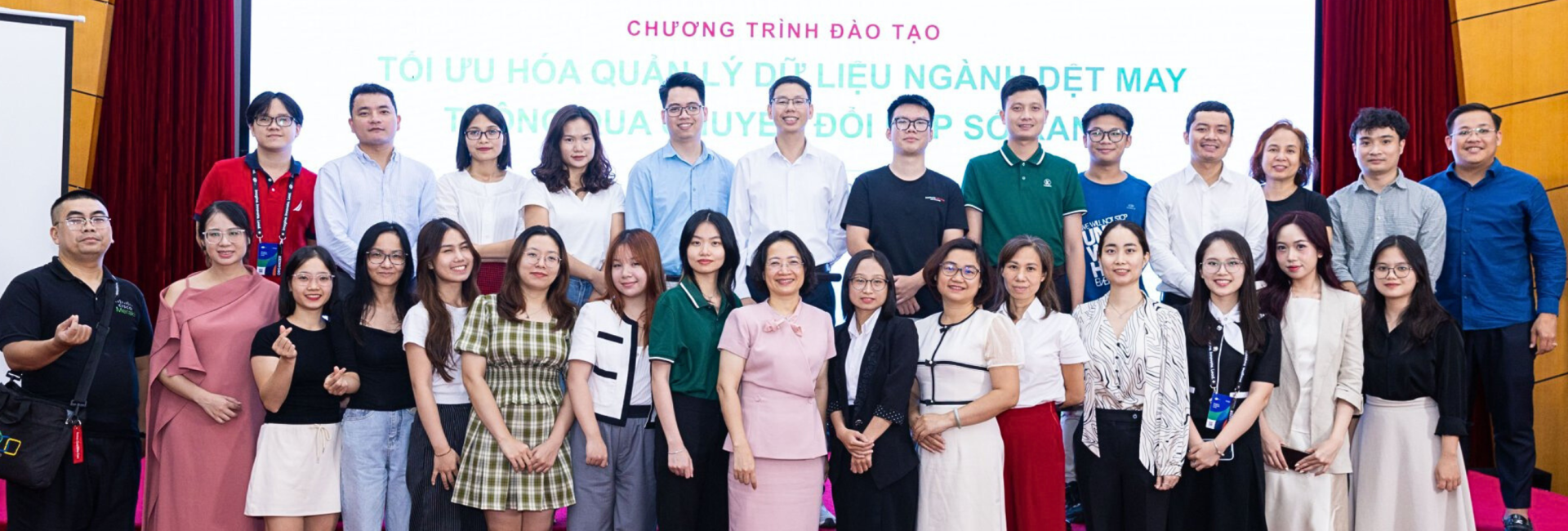 FPT kiến tạo năng lực chuyển đổi kép cho doanh nghiệp dệt may Việt Nam