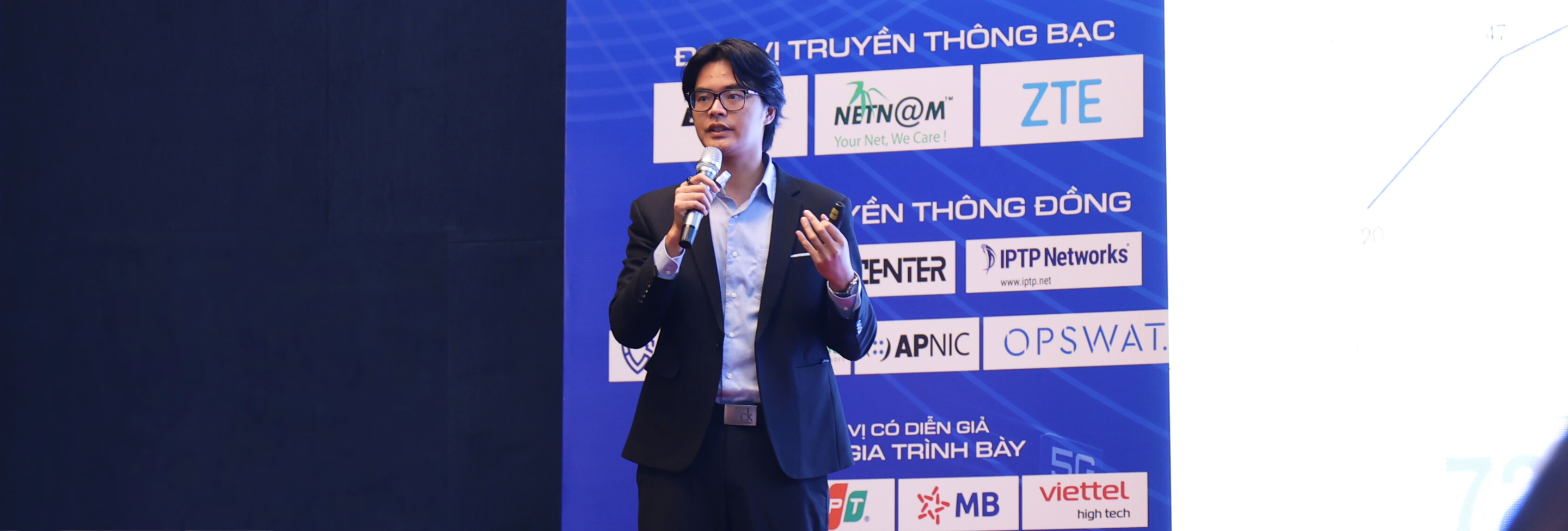 Diễn đàn Phát triển Hạ tầng số Việt Nam 2025: Chuyển đổi AI – Đòn bẩy kiến tạo hạ tầng số và nâng cao năng lực cạnh tranh quốc gia