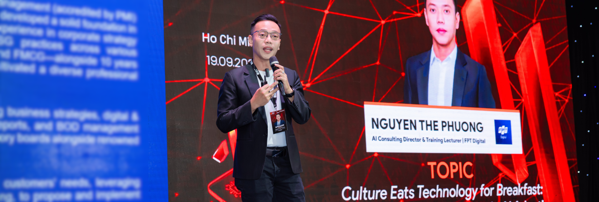 Vietnam Web Summit 2025: Vượt qua rào cản con người để khai mở giá trị AI