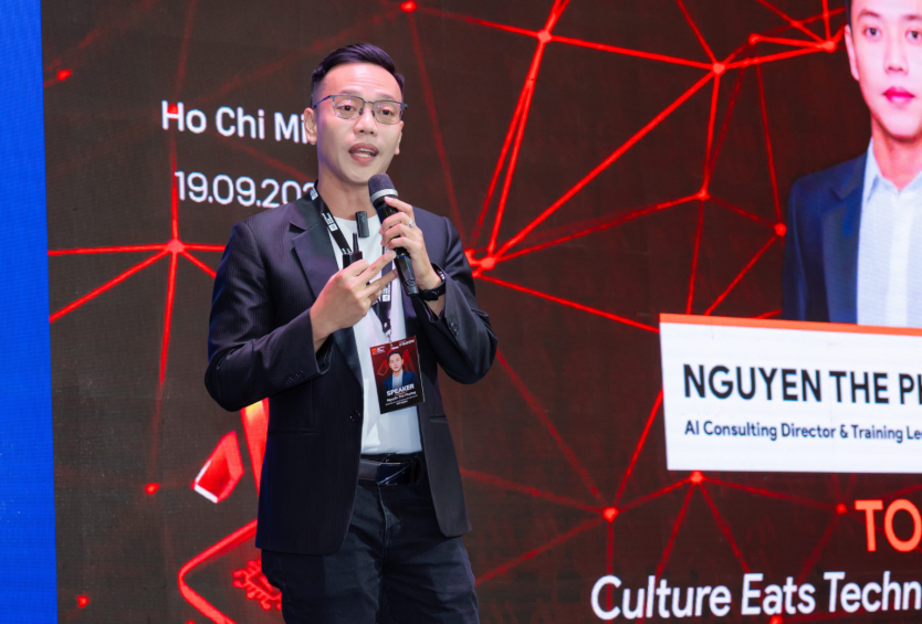 Vietnam Web Summit 2025: Vượt qua rào cản con người để khai mở giá trị AI