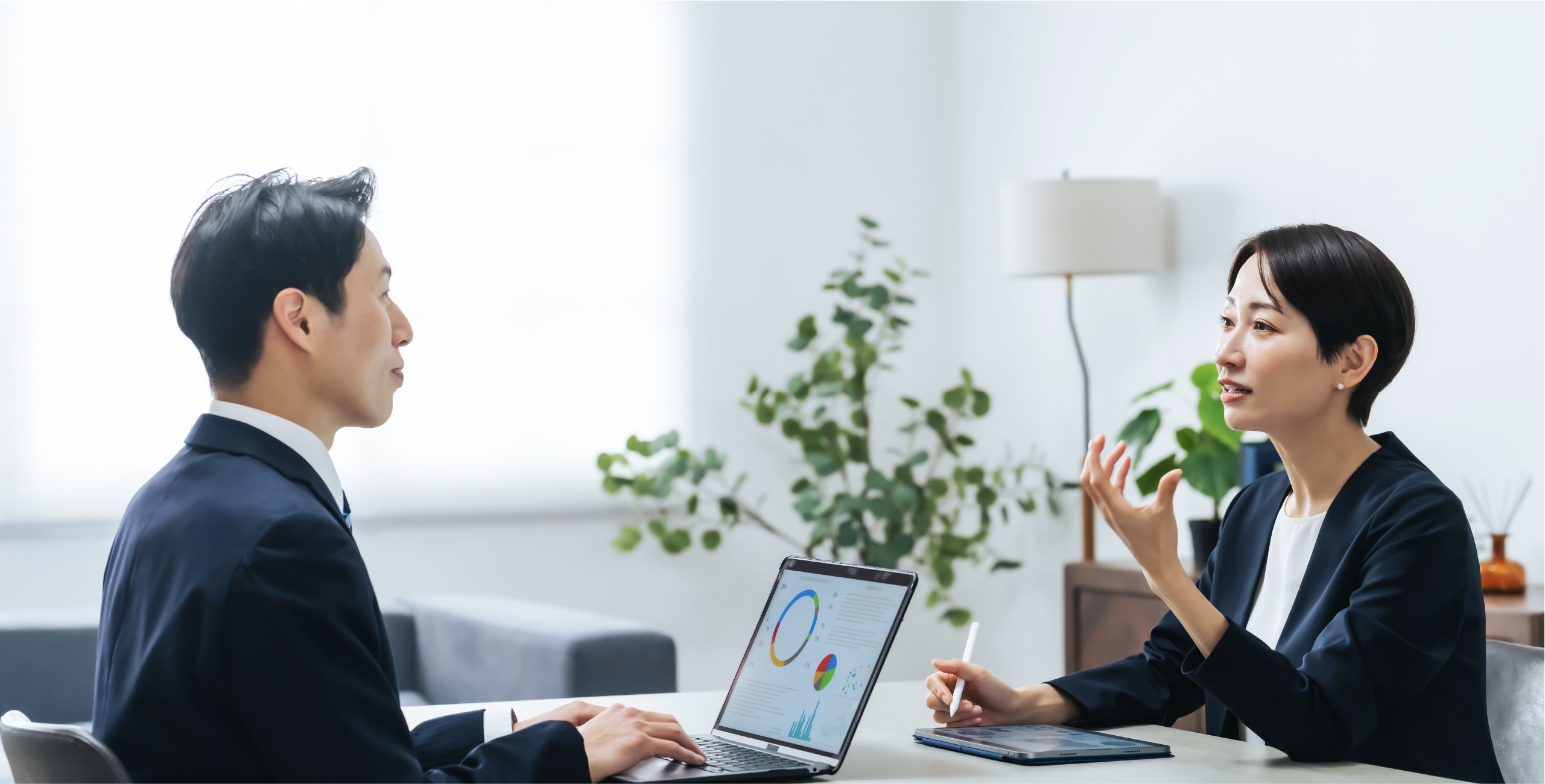 AI trong Quản trị doanh nghiệp hiện đại: Ứng dụng, rủi ro và hiệu quả Quản trị