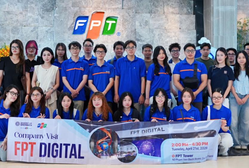 Đoàn sinh viên Đại học Greenwich Việt Nam tham quan trụ sở FPT Digital