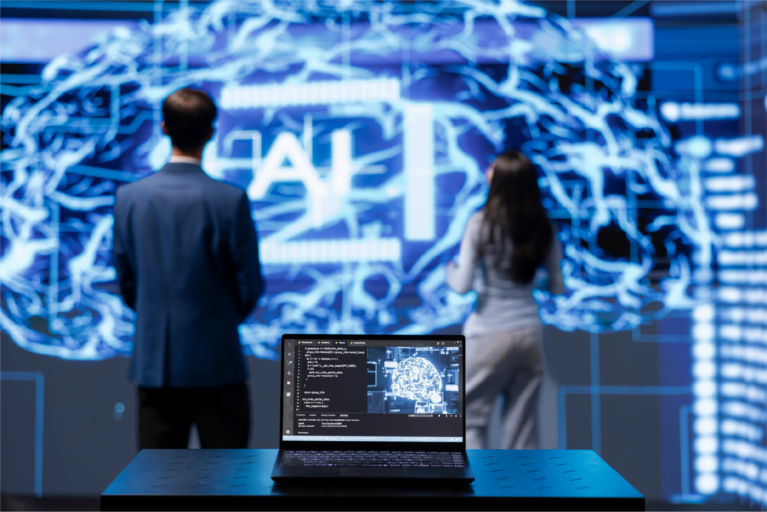 Quản trị AI (AI Governance) trong doanh nghiệp: Làm sao để nhân viên dùng AI an toàn và hiệu quả?